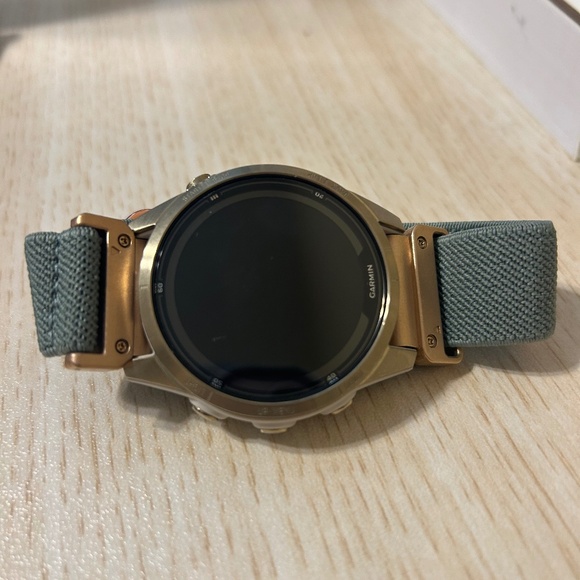 Garmin Fenix 7s Pro - Picture 1 of 3